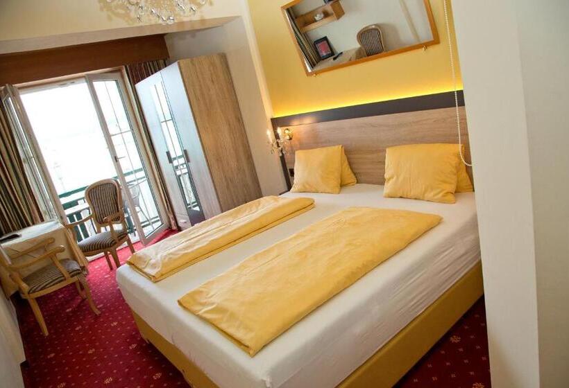 Номер Стандарт Вид на Озеро, Villa Desiree   Hotel Garni   Adults Only