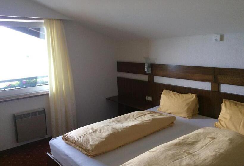 2 Bedrooms Apartment Lake View, Villa Desiree   Hotel Garni   Adults Only