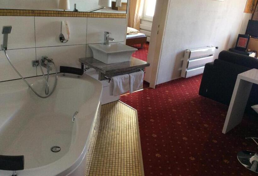 Suite with lake view, Villa Desiree   Hotel Garni   Adults Only
