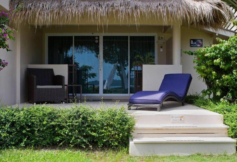 Номер Комфорт Вид на Море, Mama Beach Residence   Adults Only