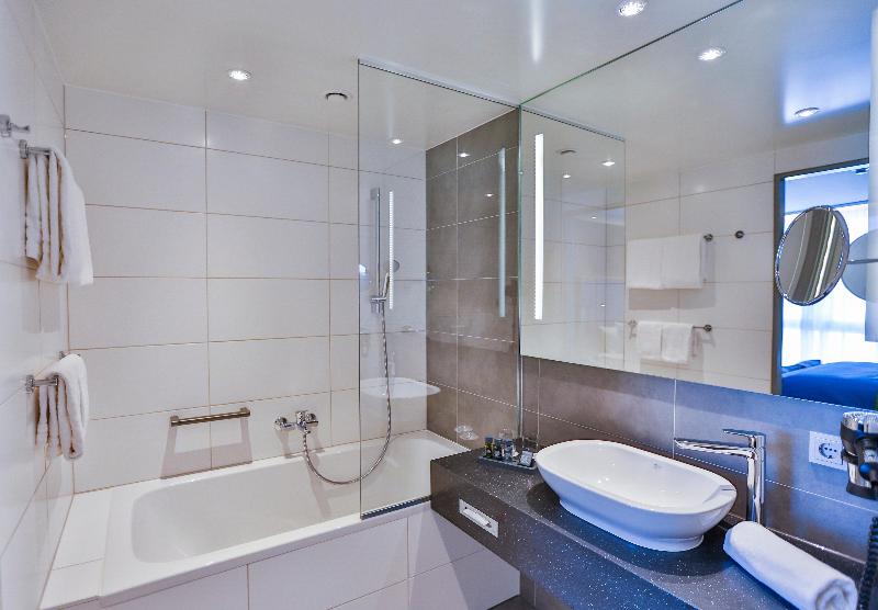 Люкс Кровать Кинг, Holiday Inn   Villingen   Schwenningen, An Ihg