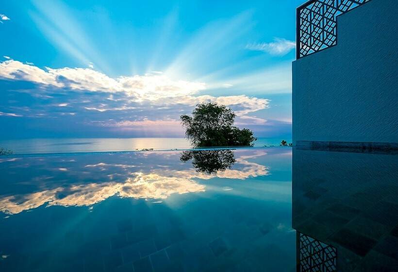 سوییت با چشم‌انداز دریا, Baba Beach Club Hua Hin Luxury Pool Villa By Sri Panwa