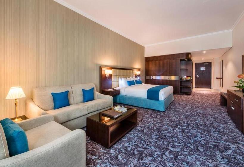 اتاق لوکس با تخت بزرگ, Golden Tulip Doha