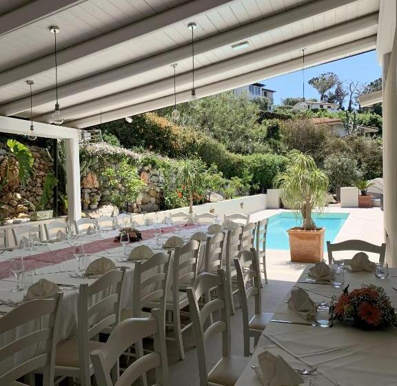 Номер Стандарт Трехместный, Mercurio Sul Mare   Fish Restaurant And Private Beach
