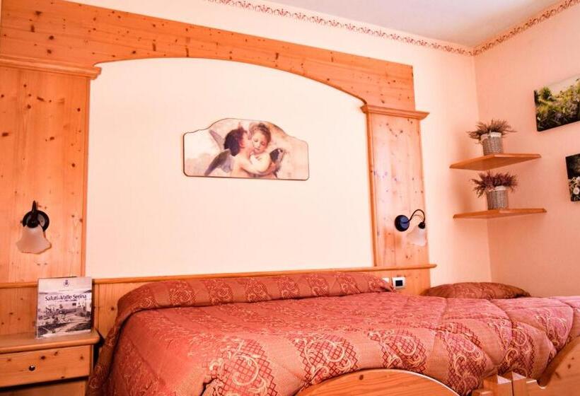 Номер Стандарт, Moderno Restaurant
