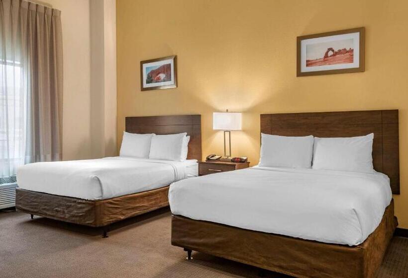 Люкс Адаптированный для Инвалидов, Mainstay Suites Moab Near Arches National Park
