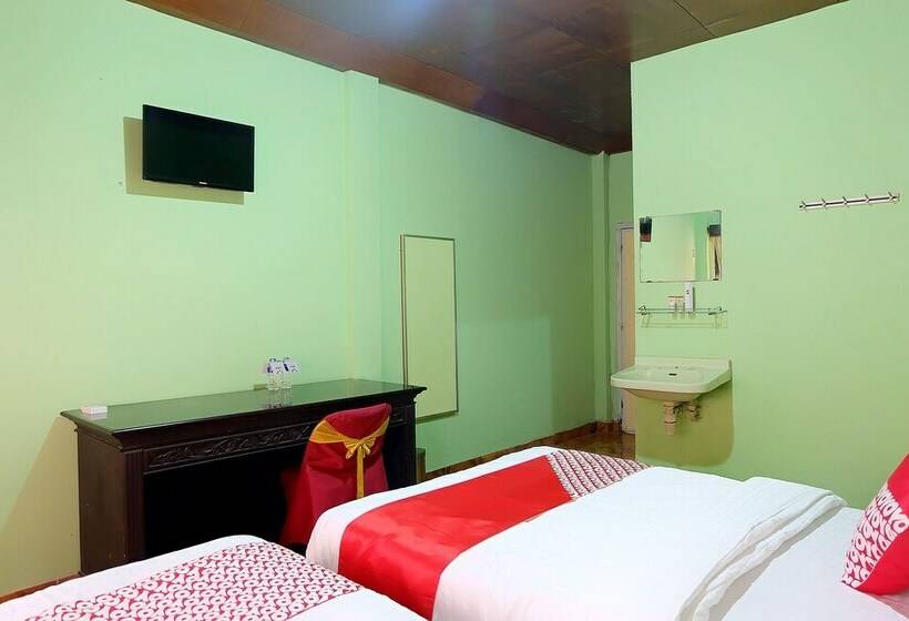 스탠다드 룸, Reddoorz Syariah At Hotel Matahari 1 Jambi