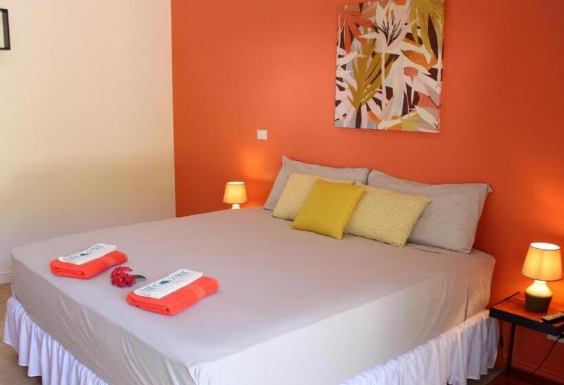 اتاق استاندارد سه تخته با چشمانداز باغ, Tee K Lodge Tamarindo