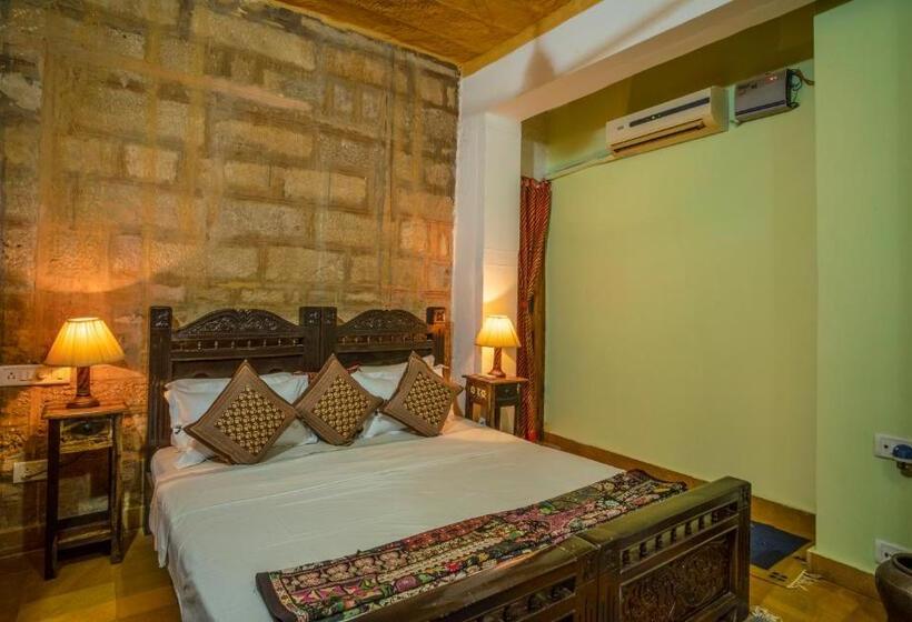 Номер Deluxe, Rajmandir