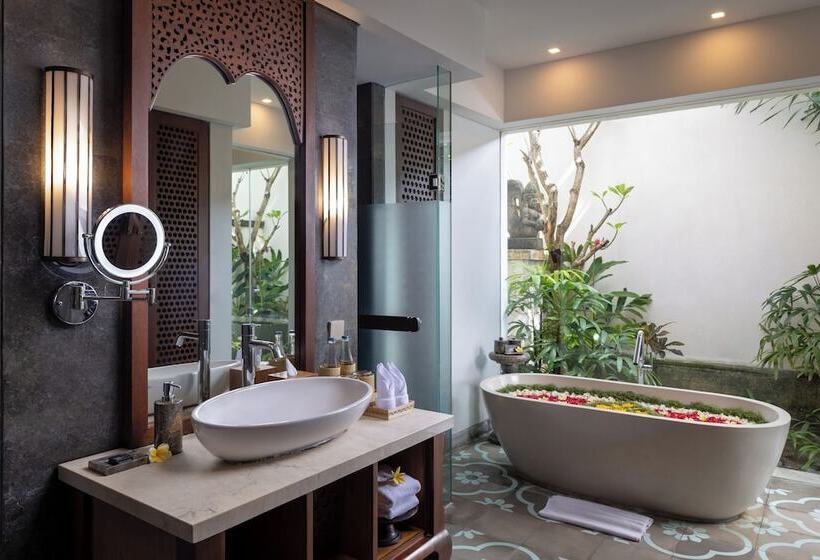 Люкс, The Alantara Sanur