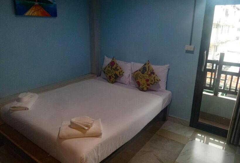 اتاق عادی, The Guest Hotel Krabi