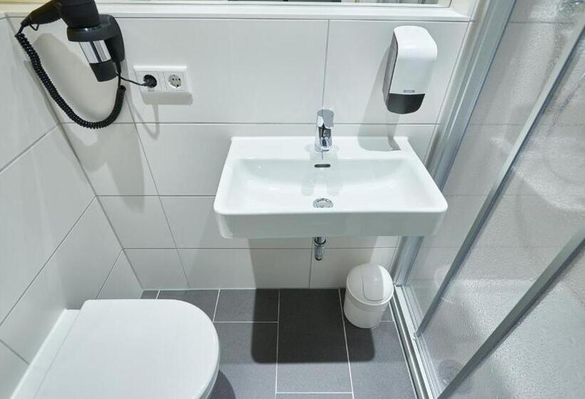 舒适型房间, Mcdreams Hotel Düsseldorf City