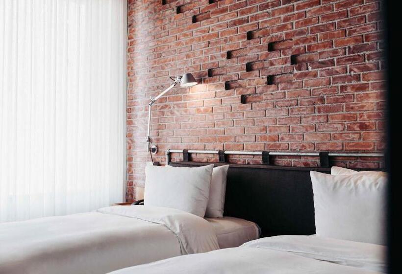 اتاق استاندارد, U.i.j Hotel & Hostel