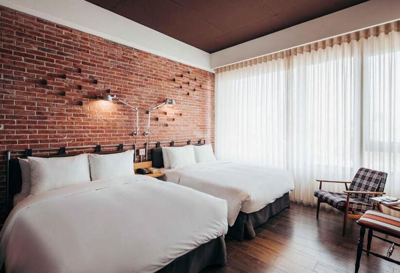 اتاق استاندارد چهار تخته, U.i.j Hotel & Hostel