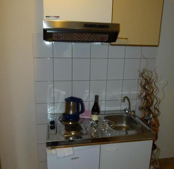 家庭间, Gästehaus Grunewald Bed & Breakfast