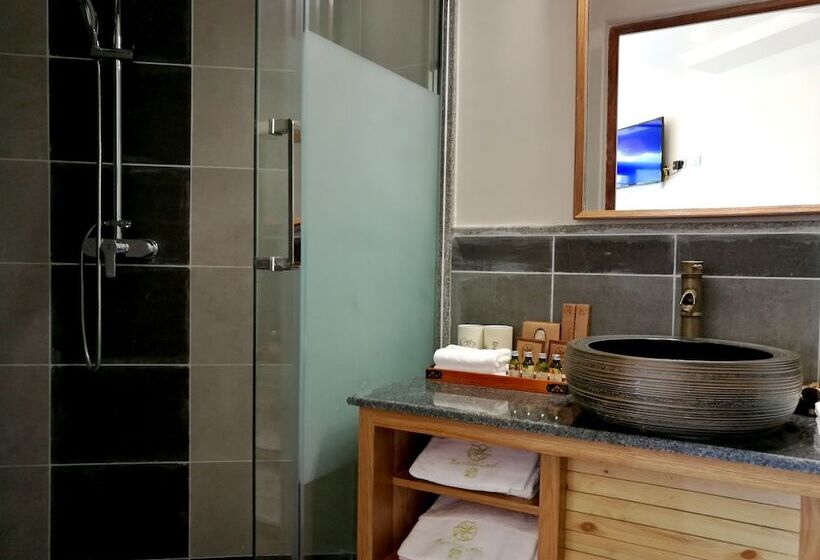 Номер Economy, The Bamboo Leaf Yangshuo