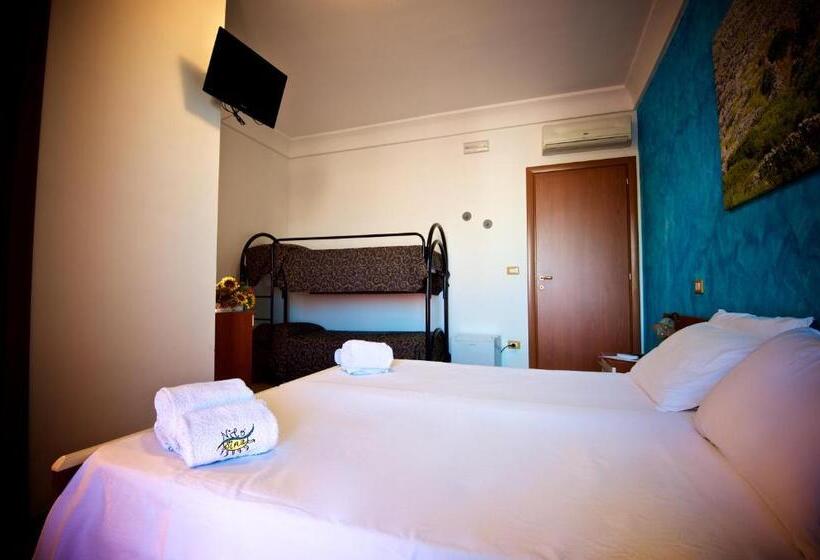 Номер Стандарт Трехместный, B&b Nilosira