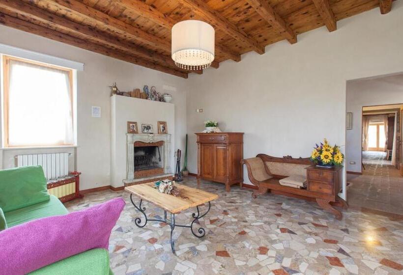 Номер Стандарт, Cascina Serenella B&b