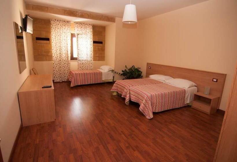 Номер Стандарт Трехместный, Albergo Conca D Oro