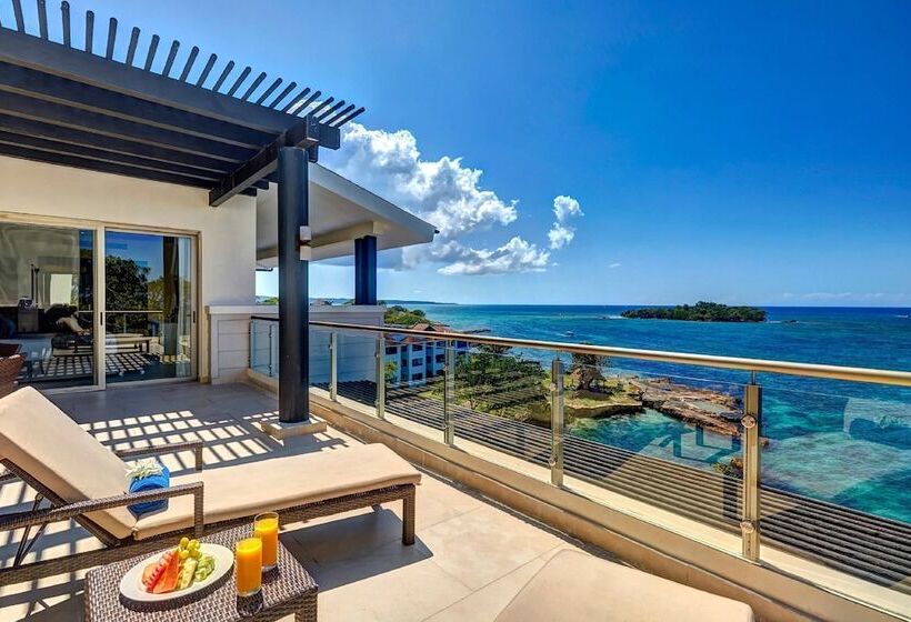 Deluxe Suite Sea View, Grand Lido Negril Aunaturel, An Autograph Collection Allinclusive Resort  Adults Only
