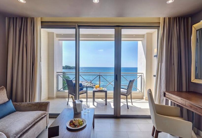 سوییت با چشم‌انداز دریا, Grand Lido Negril Aunaturel, An Autograph Collection Allinclusive Resort  Adults Only