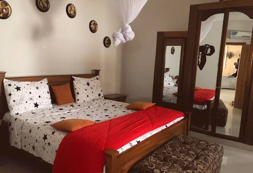 استودیوی استاندارد با چشم‌انداز دریا, Residence Les Calanques