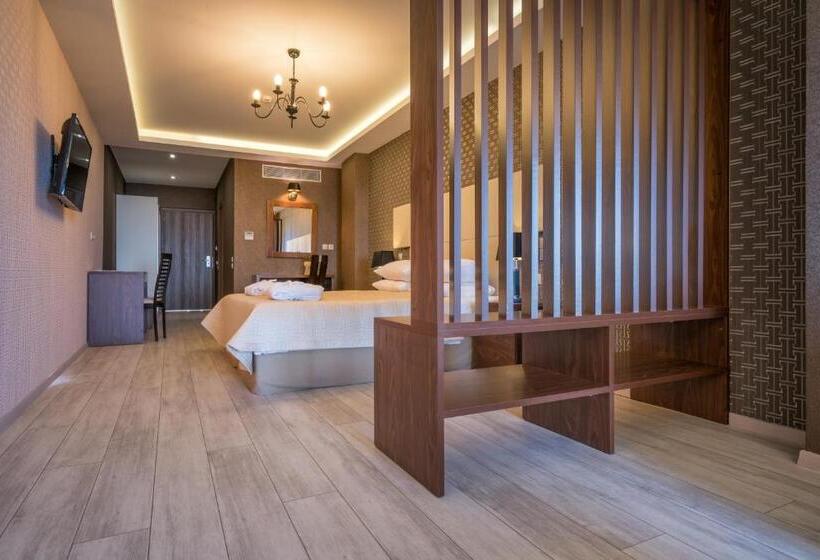 Люкс Повышенной Комфортности, Elegance Luxury Executive Suites  Adults Only