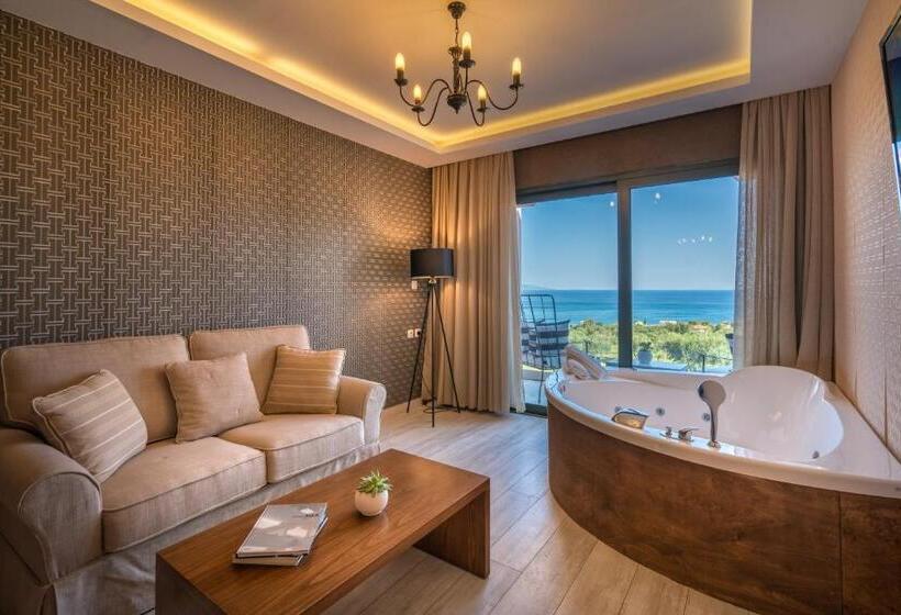 Люкс Панорамный Вид, Elegance Luxury Executive Suites  Adults Only