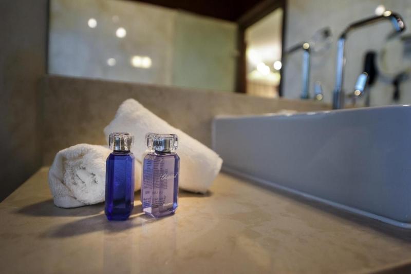 Люкс Повышенной Комфортности, Elegance Luxury Executive Suites  Adults Only