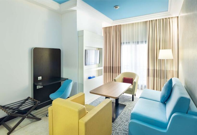 Люкс с Видом, Park Inn By Radisson Makkah Al Naseem