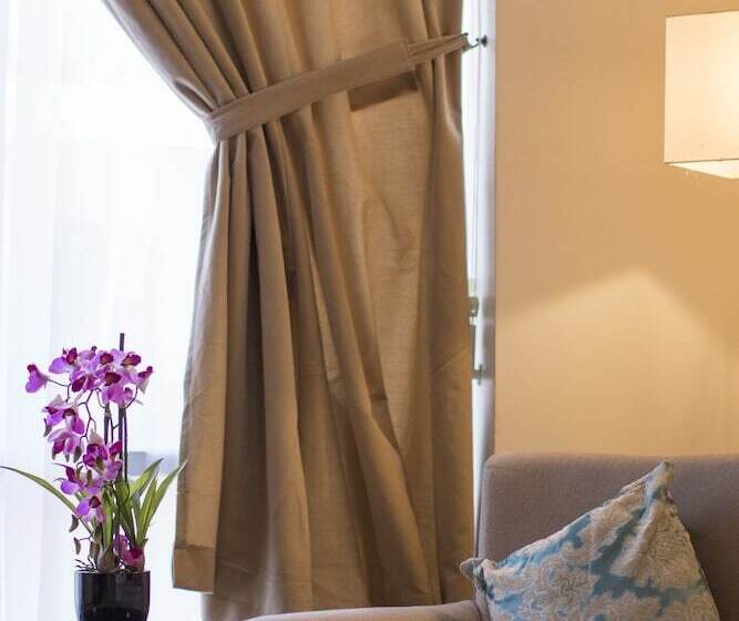 Полулюкс, Prime Hotel Al Hamra Jeddah