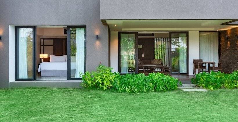 Апартаменты 1 Спальня с Террасой, The Residence Bintan