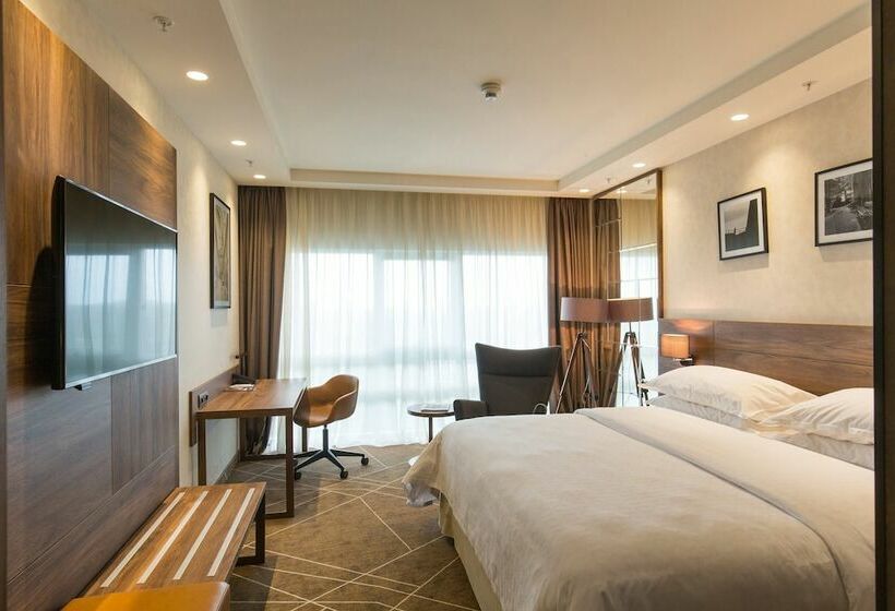 اتاق سوپریور, Sheraton Novi Sad