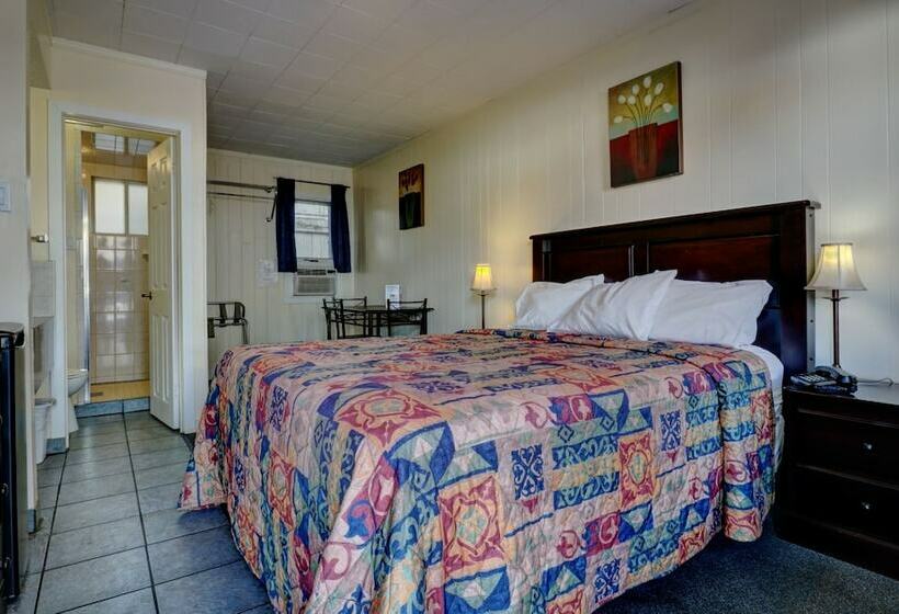 스위트, Sunny Beach Motel