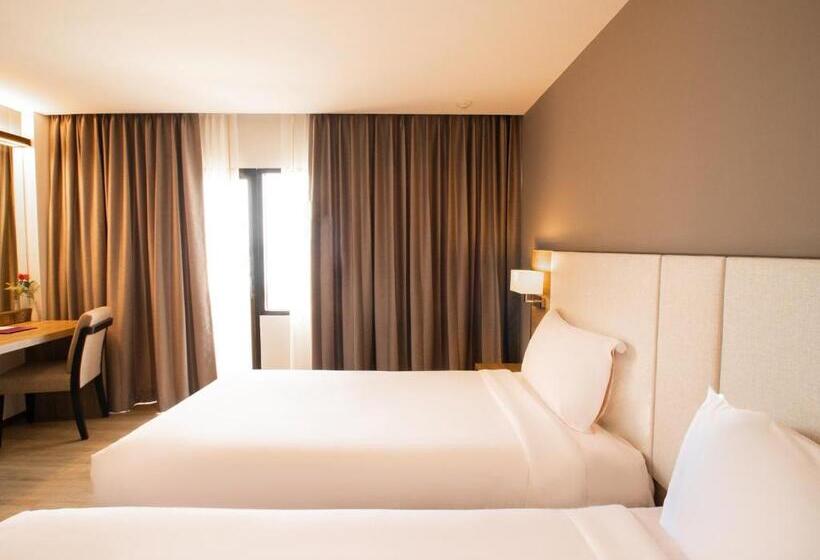 Deluxe room with river view, Fortune View Khong Hotel Nakhon Phanom