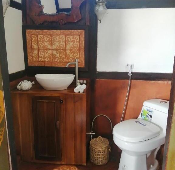 디럭스 방갈로, Chateau Orientale Resort