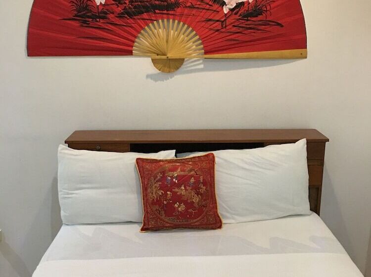 디럭스 룸, Tagimoucia House