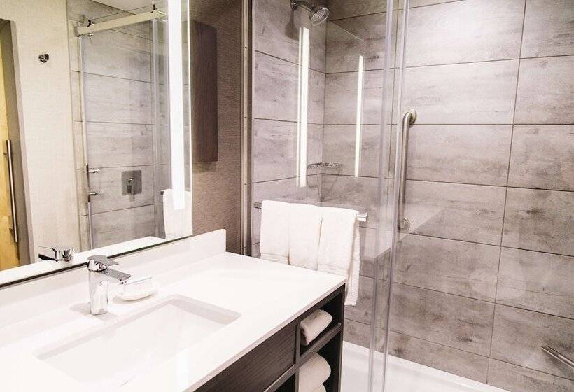 ダブルベッドスタンダードルーム, Hilton Garden Inn Fredericton