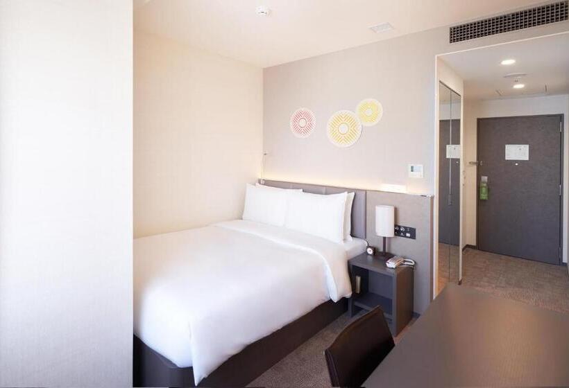 Номер Стандарт Двуспальная Кровать Вид на Город, Holiday Inn & Suites Shin Osaka, An Ihg