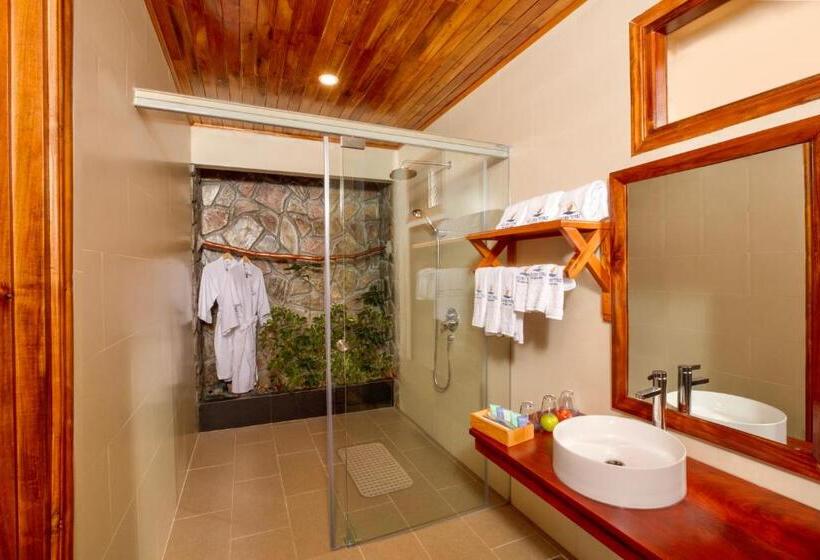 اتاق سوپریور سه تخته, Golden Topaz Phu Quoc Resort