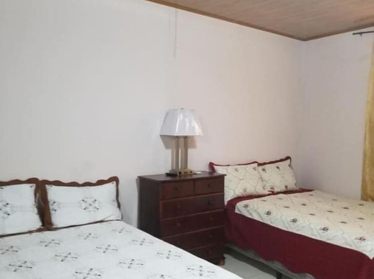 Семейный Номер, B&d Lodgings