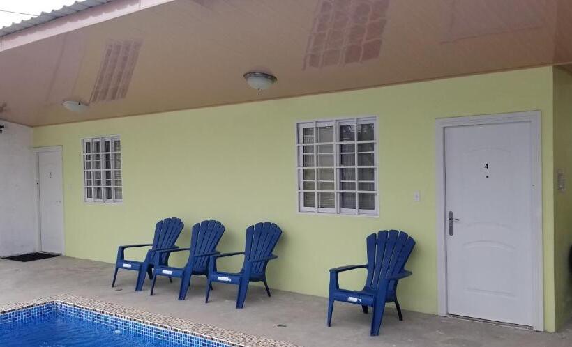 Четырехместный Номер Стандарт, B&d Lodgings
