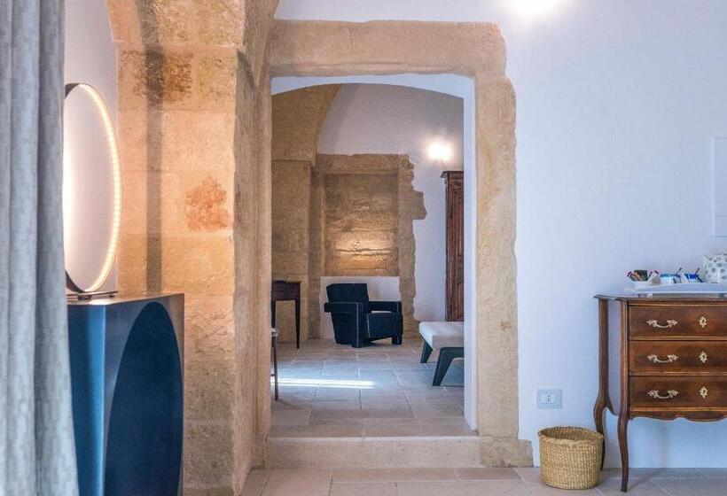 Люкс Повышенной Комфортности, Castello Di Ugento