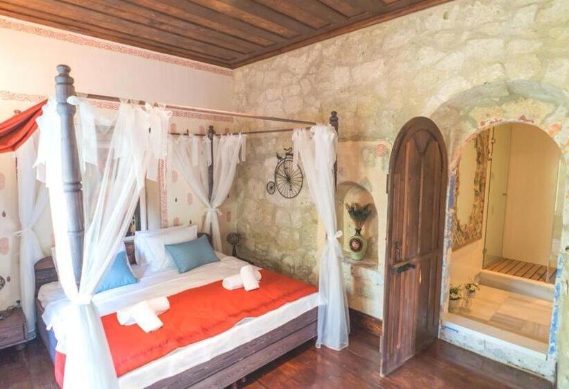 Полулюкс, Zen Alacati