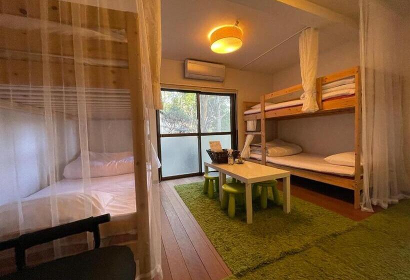 スタンダード４人部屋, Bamboo Village Guest House