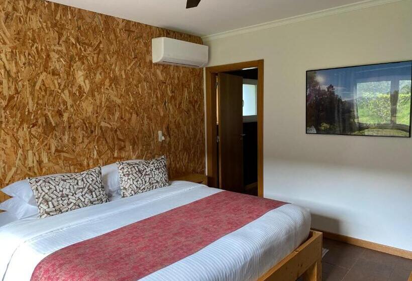 Люкс 2 Спальни, Casa Carvalhal   Adults Only