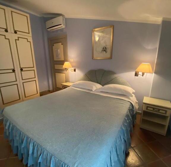 Номер Стандарт Вид на Сад, L Elisea Maison De Charme