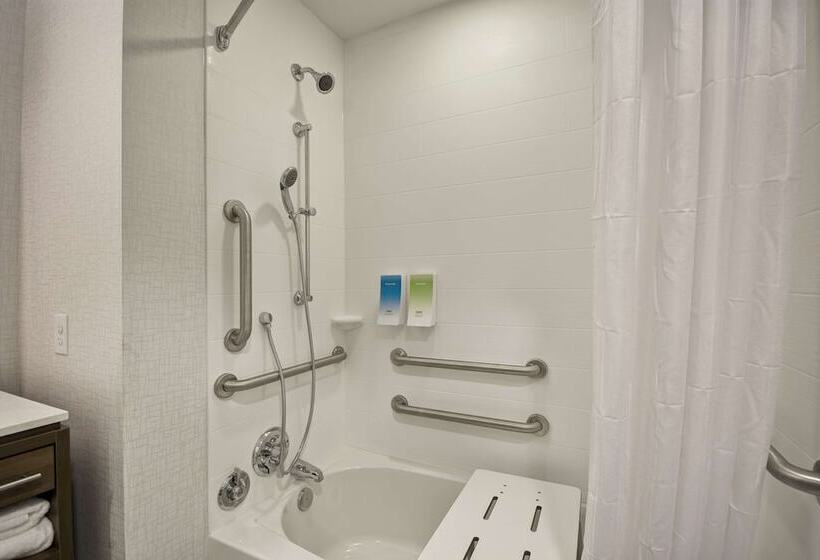 장애인을 위한 스위트, Home2 Suites By Hilton Blue Ash Cincinnati