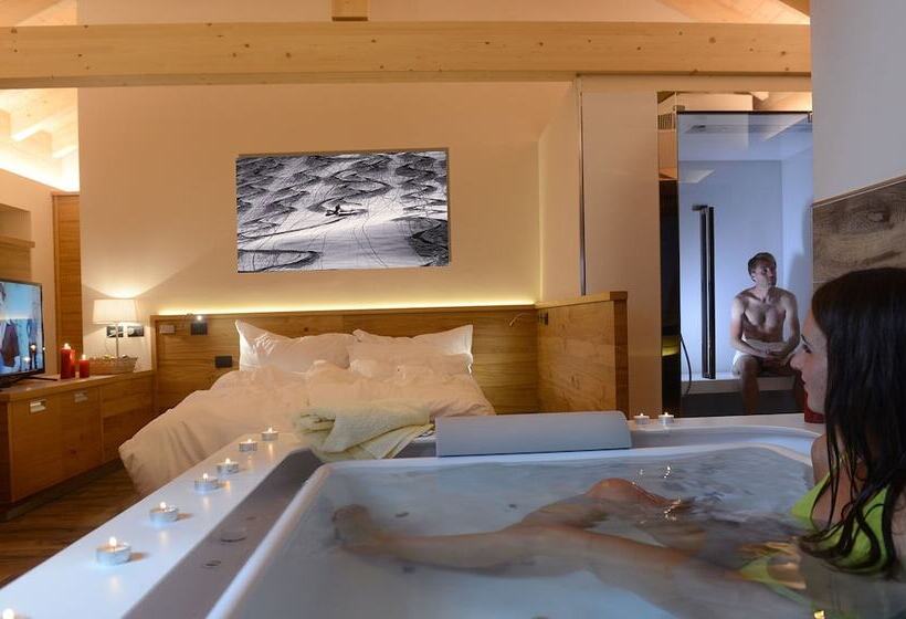 Люкс с гидромассажем, Vidor Resort