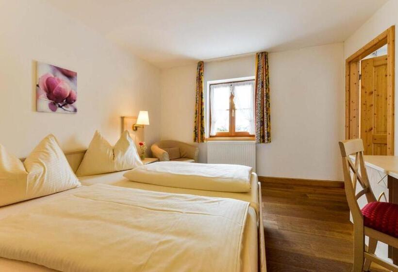 Номер Стандарт, Landhotel Und Gasthof Kirchberger